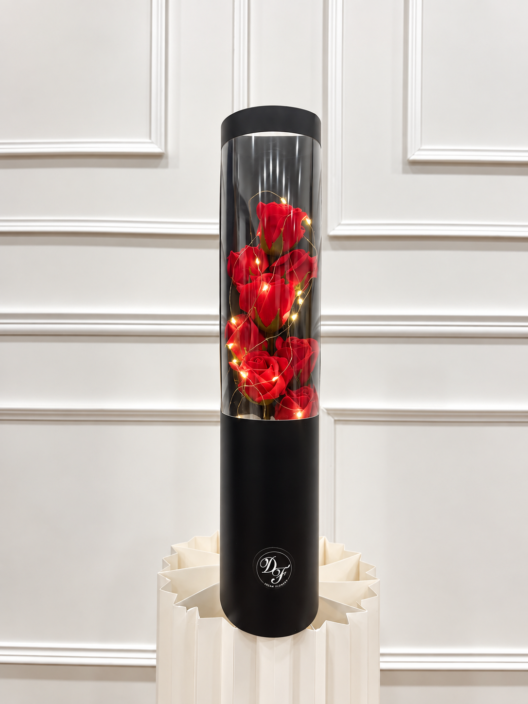 Écrin de roses lumineux